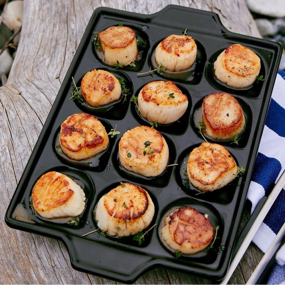 SUR LA TABLE Shrimp/Scallop Grilling Pro Pan Ceramic Grill Or Oven Safe
 Platter